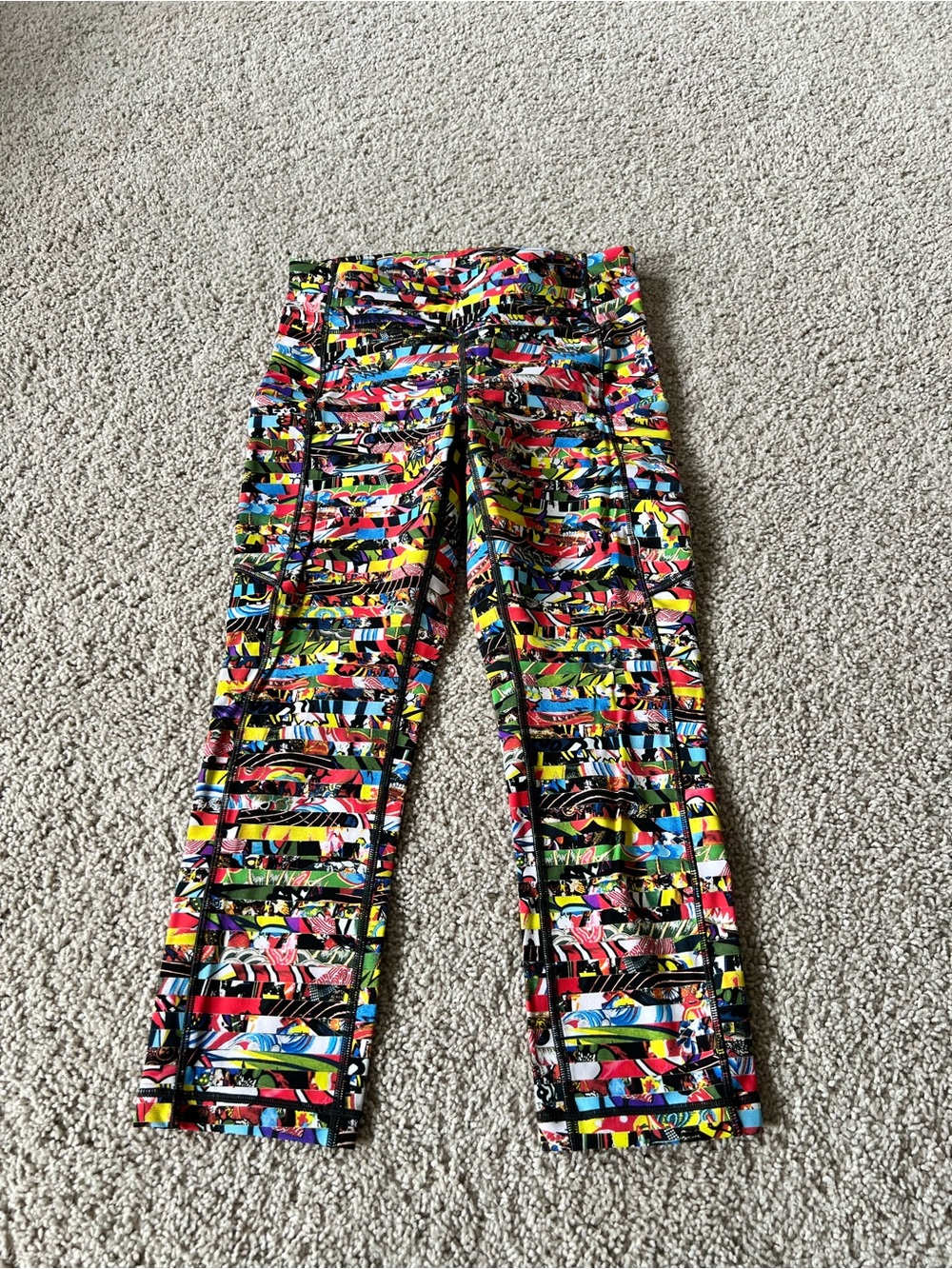 Lululemon Seawheeze Lego